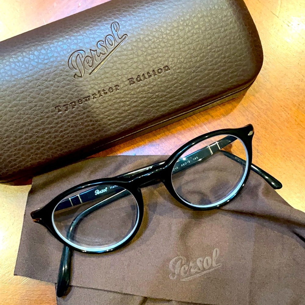Original vintage Persol frames. Prescription and blue light lens friendly